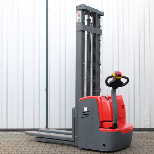 Vysokozdvižný vozík CDD1535R 240524