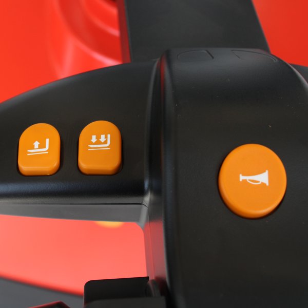 Vysokozdvižný vozík CDD1230E-LI 241004