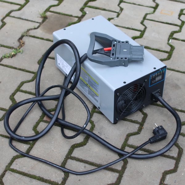 Vysokozdvižný vozík CDD2025J-LI 250318