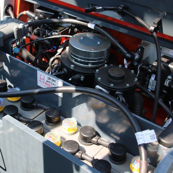 Vysokozdvižné vozíky elektrické HELI EKO G 0,8-1,2t, tříkolové