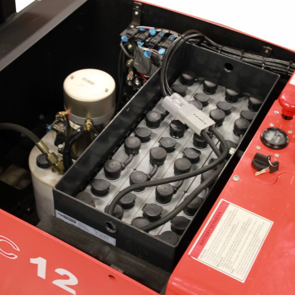 vysokozdvižný vozík elektrický
s protizávažím HELI CDD12F