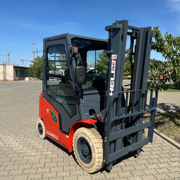 Elektrický štvorkolesový vozík HELI radu G2 s LI-ION batériou, nosnosť 2,5 t S13