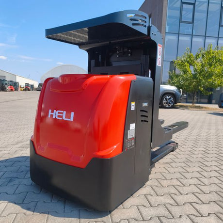 vychystávací vozík elektrický HELI OPL12